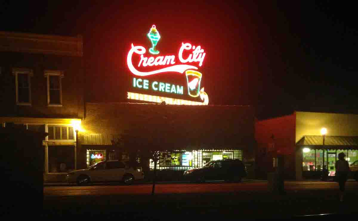 Creme City Sign at Night