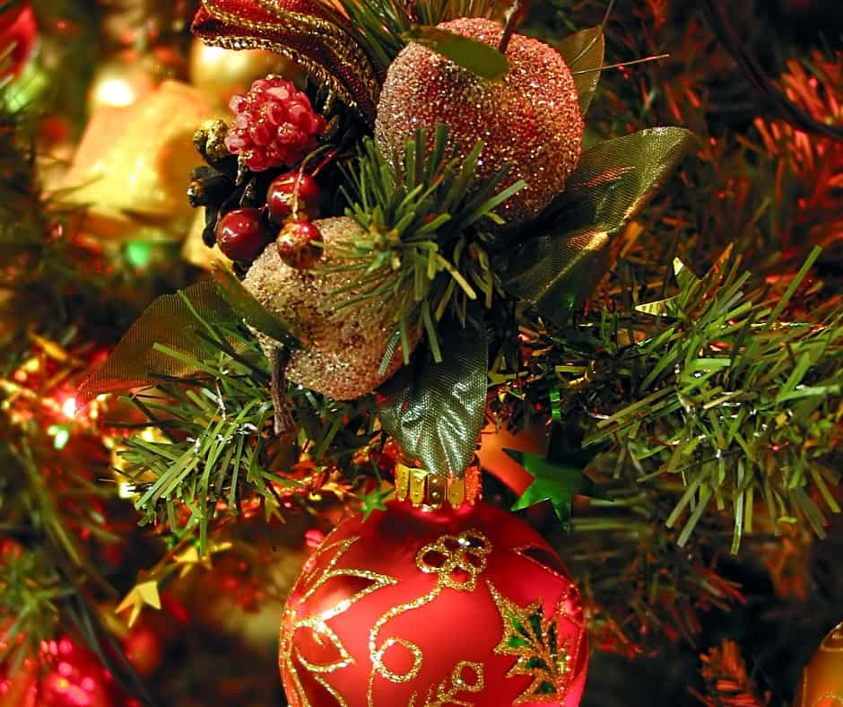 How to Clean Your Artificial Christmas Tree Like a Pro